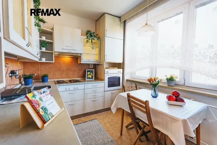 Prodej bytu 2+1, Velké Meziříčí, Bezručova, 57 m2