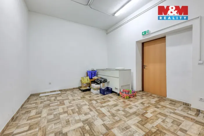 Pronájem obchodního prostoru, Nýřany, Revoluční, 220 m2