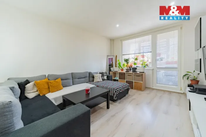 Prodej bytu 3+1, Cheb, Lomená, 60 m2