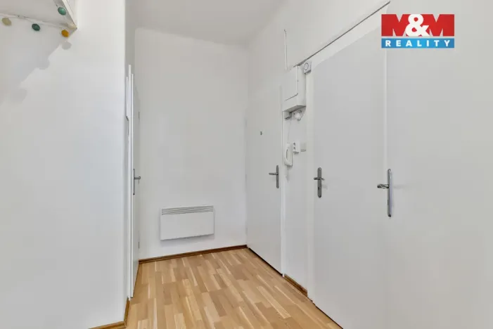 Prodej bytu 1+1, Praha - Holešovice, Osadní, 41 m2