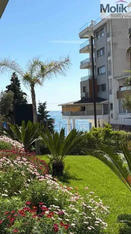 Prodej bytu 3+kk, Drač, 122 m2
