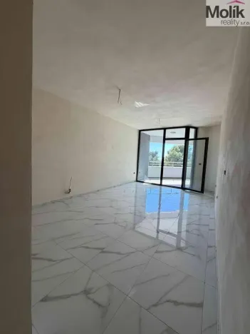 Prodej bytu 3+kk, Drač, 122 m2