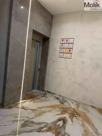 Prodej bytu 3+kk, Drač, 122 m2