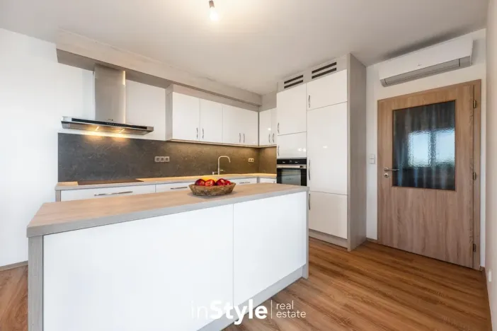 Pronájem bytu 3+kk, Uherské Hradiště - Mařatice, Pastýrna, 96 m2