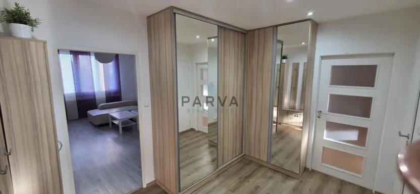 Pronájem bytu 3+1, Plzeň - Doubravka, Hrádecká, 64 m2