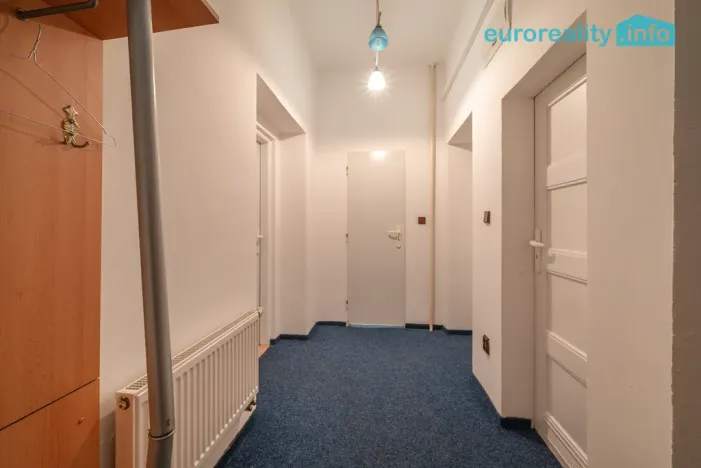 Prodej bytu 2+kk, Cheb, Vančurova, 48 m2