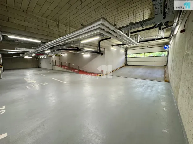 Pronájem bytu 1+kk, Praha, Starokošířská, 43 m2