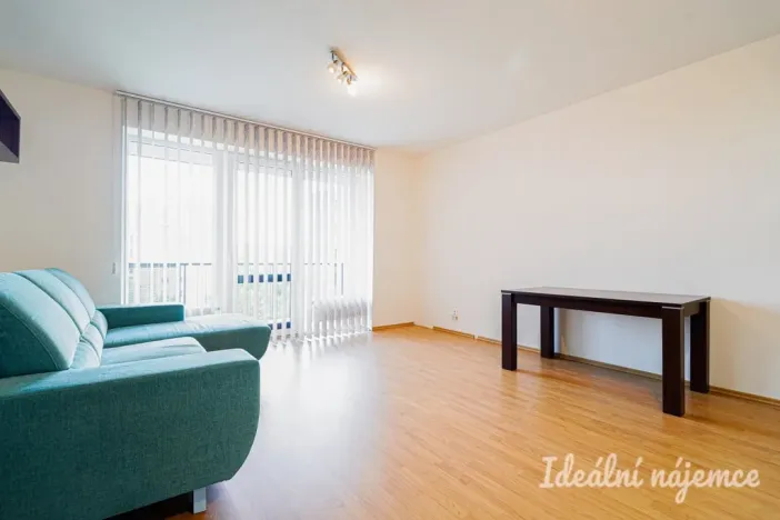 Pronájem bytu 2+kk, Brno - Líšeň, Horníkova, 50 m2