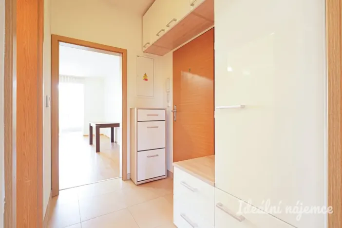 Pronájem bytu 2+kk, Brno - Líšeň, Horníkova, 50 m2