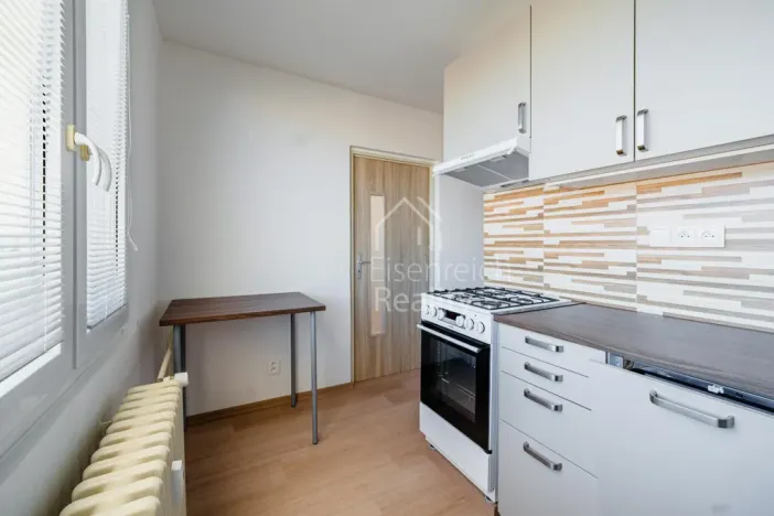 Prodej bytu 2+1, Hradec Králové - Moravské Předměstí, Štefánikova, 61 m2