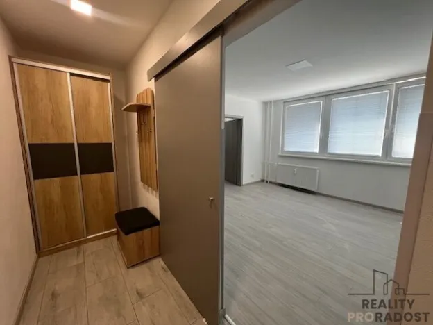 Pronájem bytu 2+1, Hodonín, Lužní, 44 m2