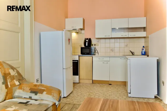 Pronájem bytu 1+1, Hradec Králové, Bidlova, 57 m2