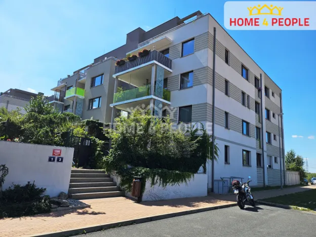 Pronájem bytu 3+kk, Praha - Dolní Chabry, Poštova, 69 m2