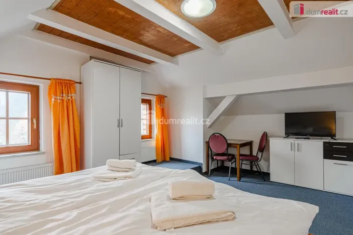 Prodej restaurace, Nové Hamry, 350 m2