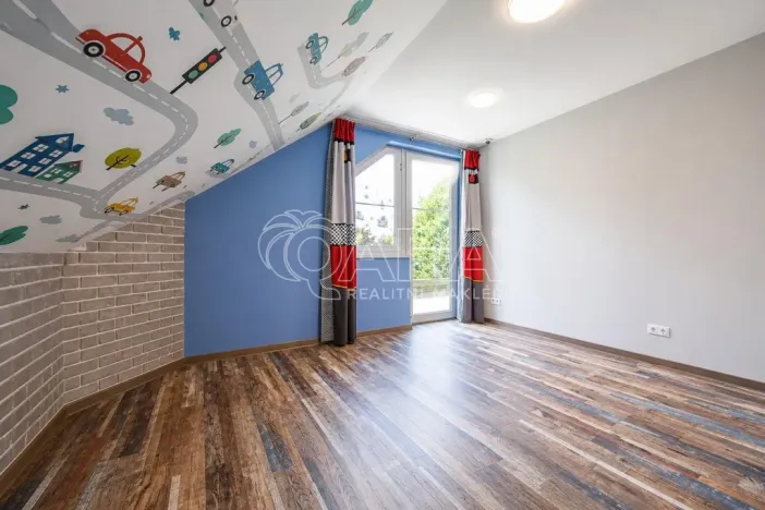Prodej rodinného domu, Jesenice, Borová, 280 m2