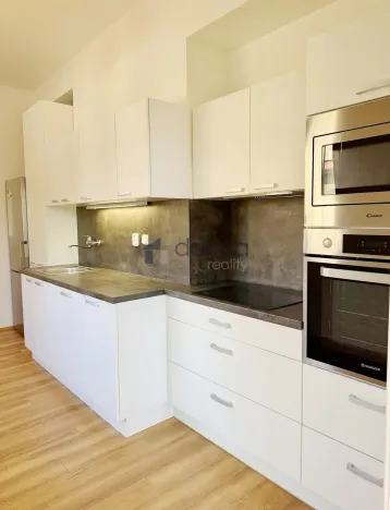 Pronájem bytu 4+kk, Praha, Na dračkách, 135 m2