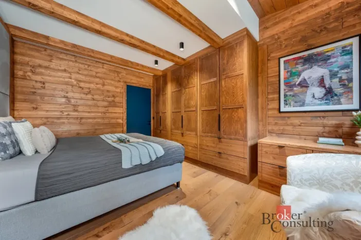 Prodej bytu 6+kk a větší, Harrachov - Nový Svět, 223 m2