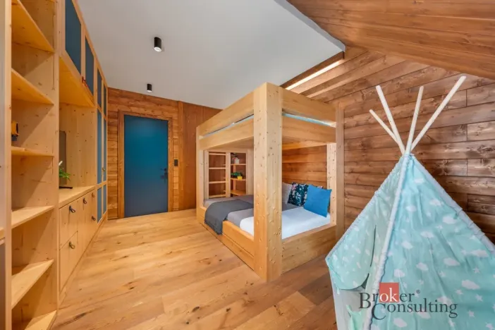 Prodej bytu 6+kk a větší, Harrachov - Nový Svět, 223 m2
