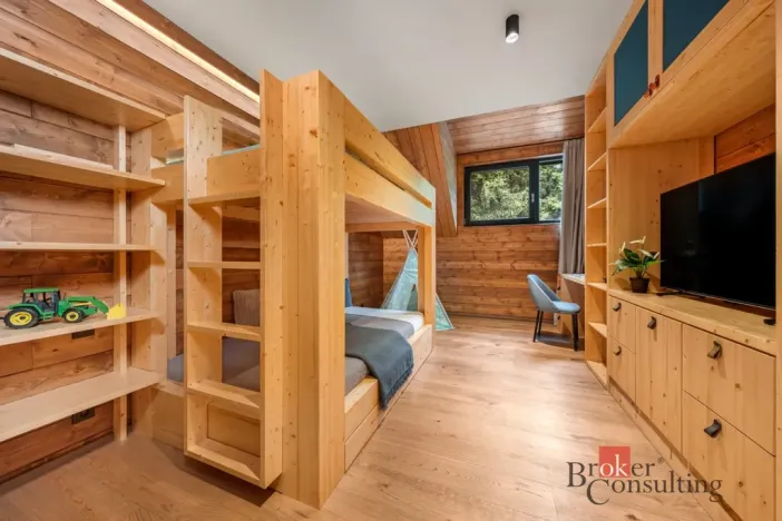 Prodej bytu 6+kk a větší, Harrachov - Nový Svět, 223 m2