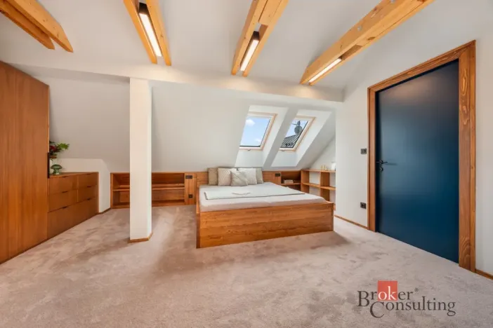 Prodej bytu 6+kk a větší, Harrachov - Nový Svět, 223 m2