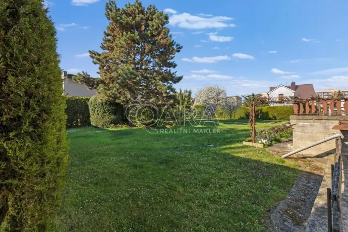 Prodej pozemku pro bydlení, Praha - Horní Počernice, Čechurova, 1412 m2