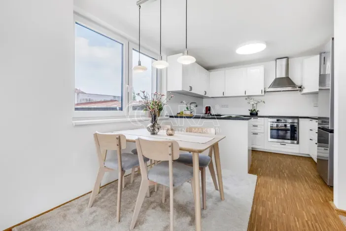 Prodej pozemku pro bydlení, Praha - Horní Počernice, Čechurova, 1412 m2