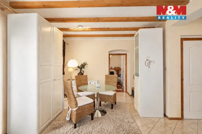 Prodej činžovního domu, Karlovy Vary - Doubí, Studentská, 260 m2