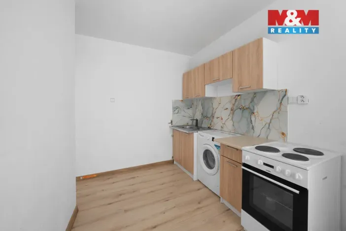 Prodej bytu 3+1, Krupka - Maršov, Dukelských hrdinů, 68 m2