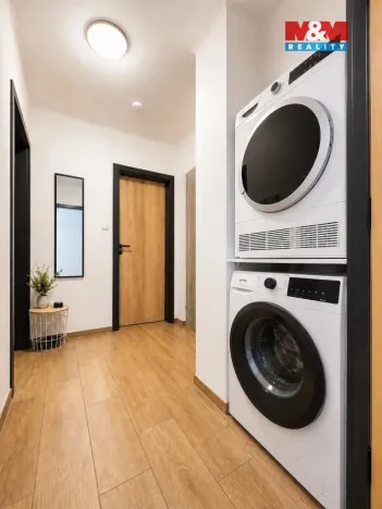 Prodej bytu 2+kk, Hrušovany nad Jevišovkou, Zahradní, 44 m2