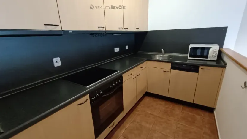 Prodej bytu 1+kk, Lipno nad Vltavou - Slupečná, 38 m2