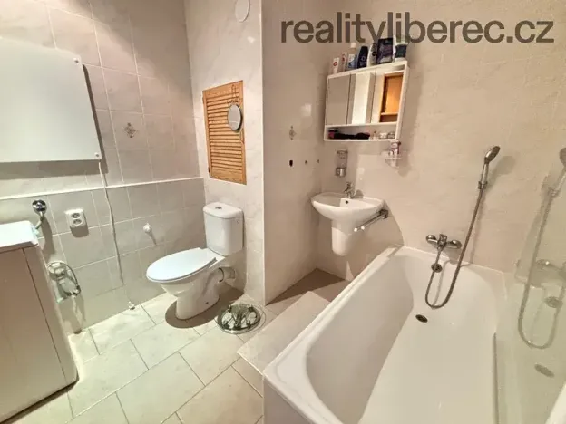 Prodej bytu 1+kk, Liberec, Libušina, 28 m2