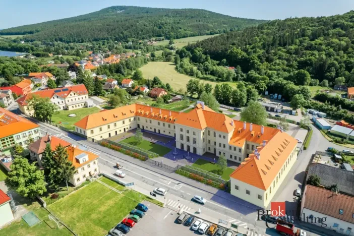 Pronájem bytu 1+kk, Jince, 47 m2