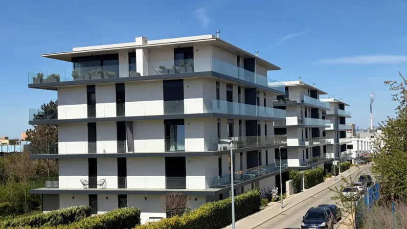 Pronájem bytu 3+kk, Praha - Hostivař, U hostivařského nádraží, 126 m2