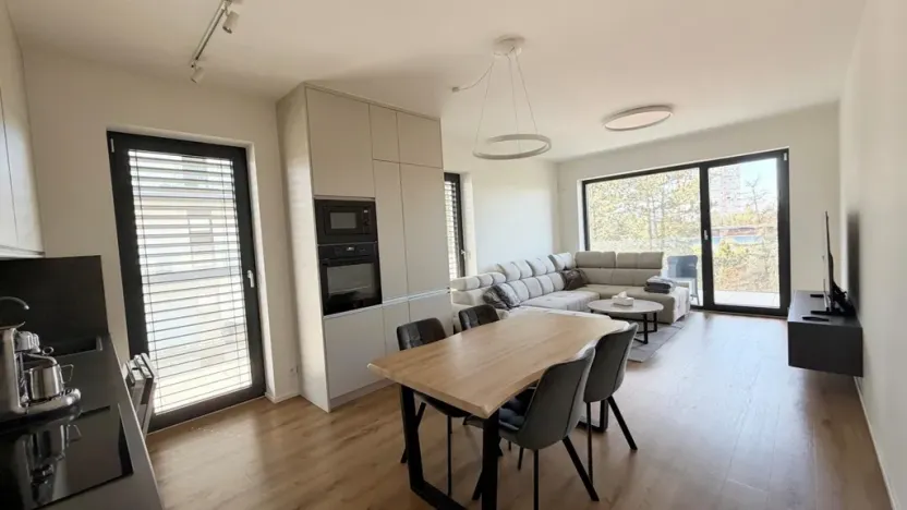 Pronájem bytu 3+kk, Praha - Hostivař, U hostivařského nádraží, 126 m2