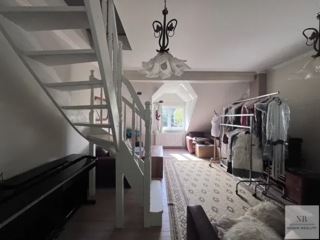 Prodej rodinného domu, Jáchymov, Fibichova, 420 m2