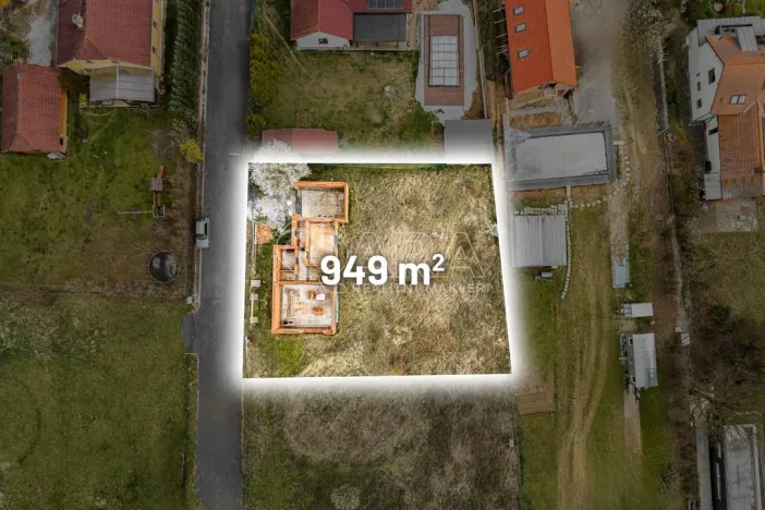 Prodej pozemku pro bydlení, Liteň - Běleč, Karlštejnská, 949 m2