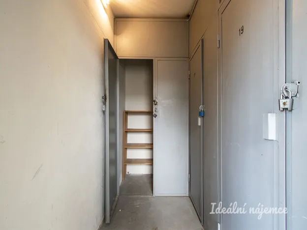 Pronájem bytu 1+1, Praha - Chodov, Valentova, 42 m2
