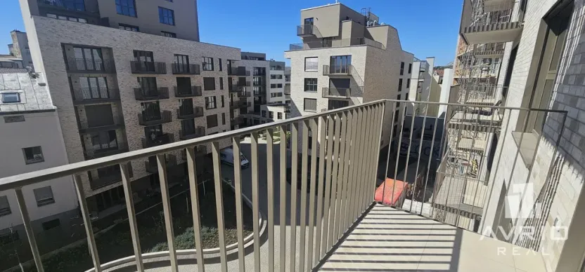 Pronájem bytu 2+kk, Brno, Bratislavská, 50 m2