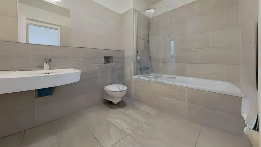 Prodej bytu 2+kk, Praha - Hrdlořezy, 65 m2