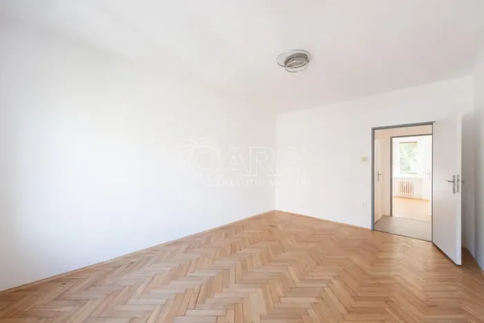 Pronájem bytu 2+1, Praha - Vršovice, Gruzínská, 53 m2