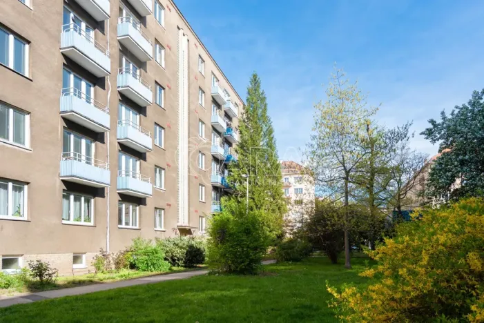 Pronájem bytu 2+1, Praha - Vršovice, Gruzínská, 53 m2