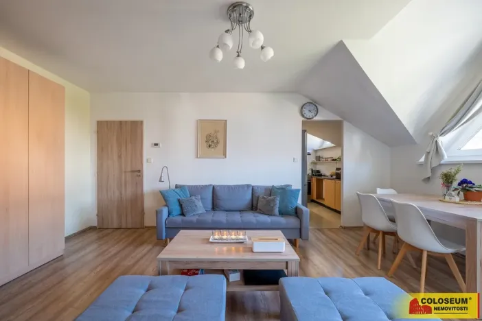 Prodej bytu 2+1, Újezd u Brna, 56 m2