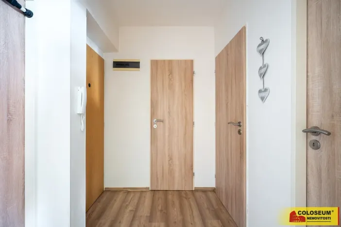 Prodej bytu 2+1, Újezd u Brna, 56 m2
