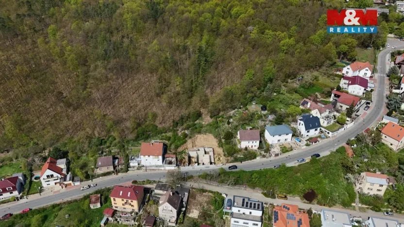 Prodej pozemku pro bydlení, Praha, Strážovská, 664 m2