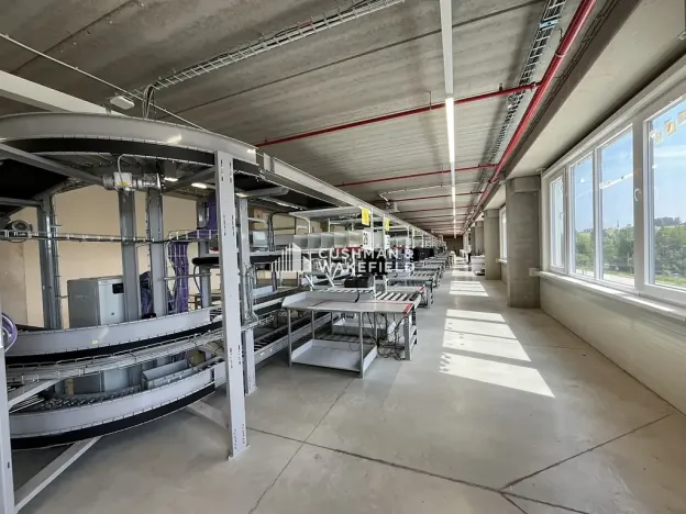 Prodej skladu, Nová Paka, 9000 m2