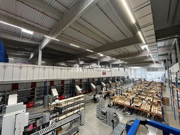 Prodej skladu, Nová Paka, 9000 m2