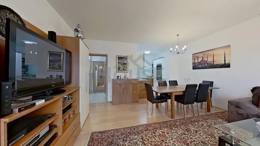 Pronájem bytu 4+kk, Praha - Vysočany, Jana Přibíka, 99 m2