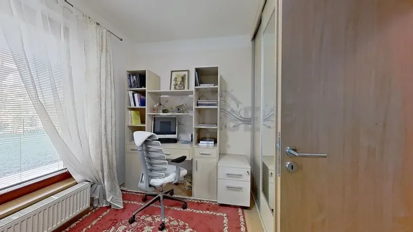 Pronájem bytu 4+kk, Praha - Vysočany, Jana Přibíka, 99 m2
