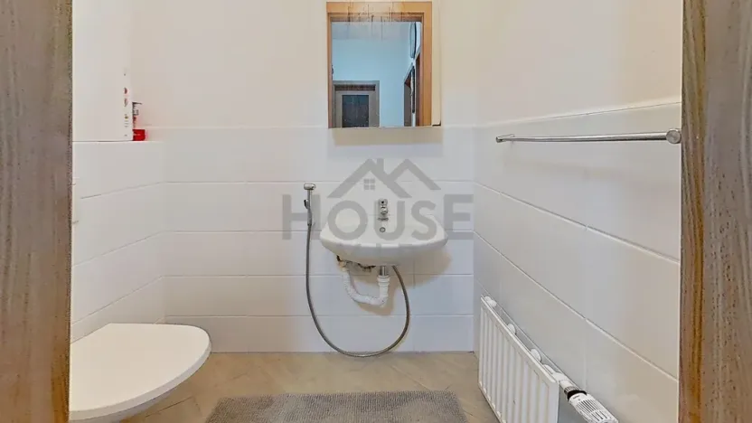 Pronájem bytu 4+kk, Praha - Vysočany, Jana Přibíka, 99 m2