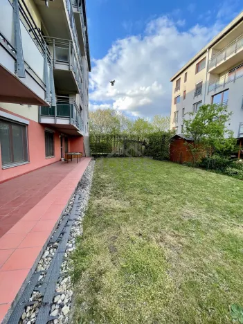Pronájem bytu 4+kk, Praha - Vysočany, Jana Přibíka, 99 m2